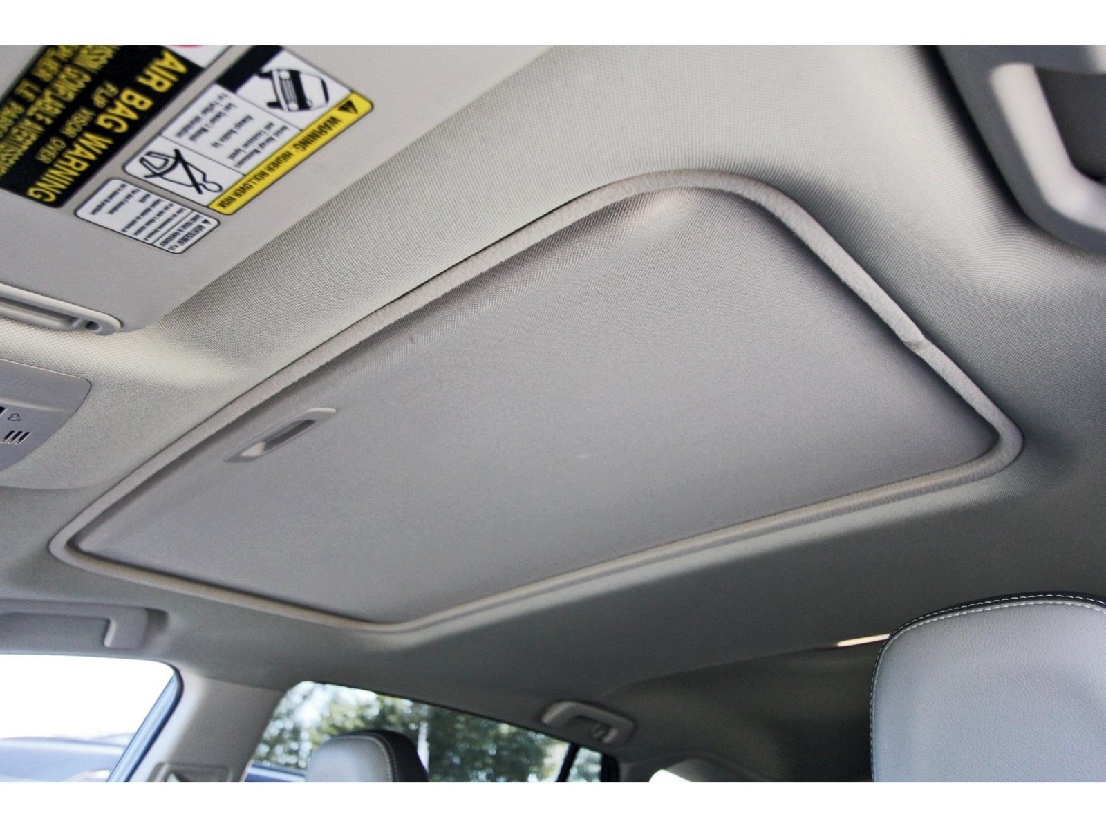 Used 2013 Toyota RAV4 Limited FWD image 28