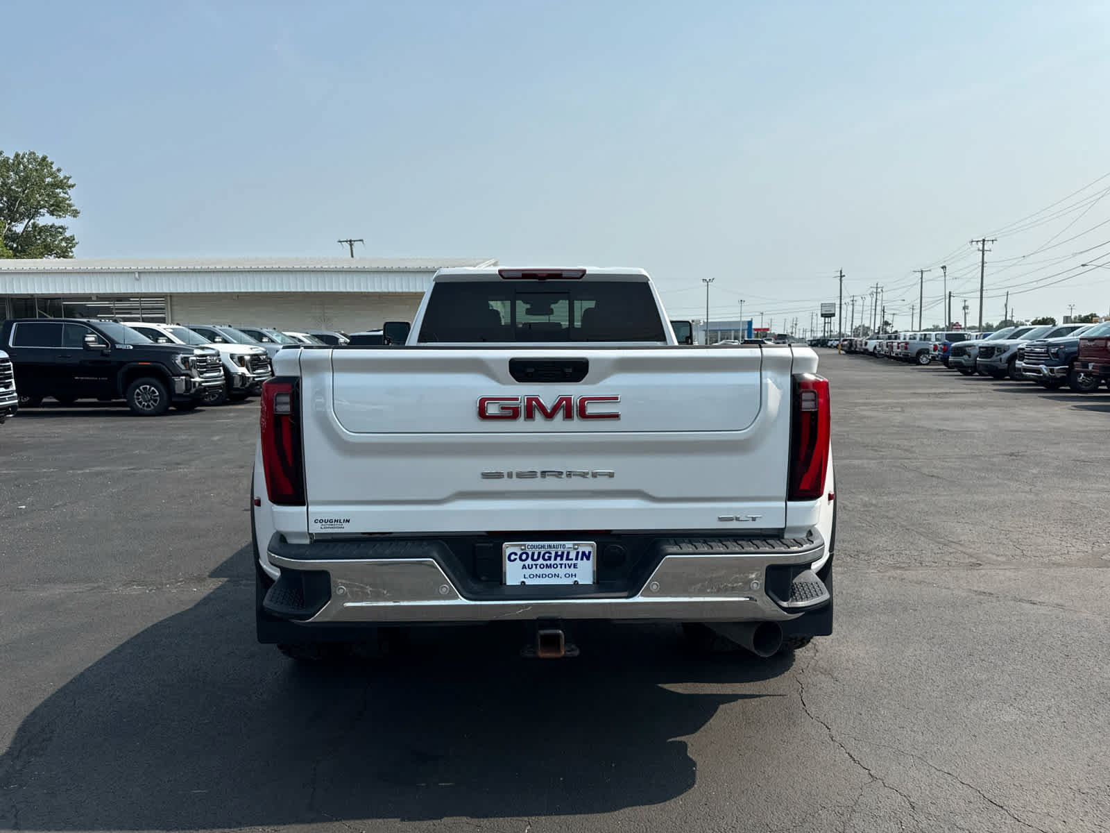 Certified 2024 GMC Sierra 3500 SLT w/ SLT Premium Package AWD/4WD image 4