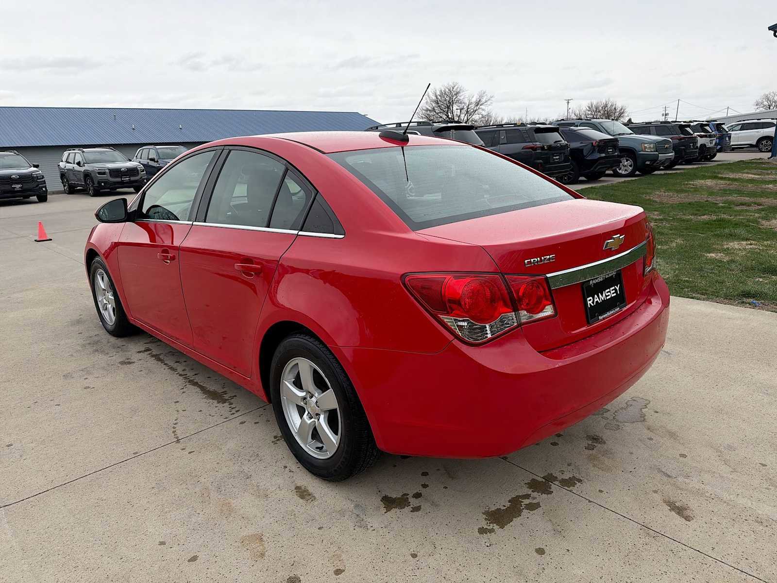 Used 2015 Chevrolet Cruze LT FWD image 4