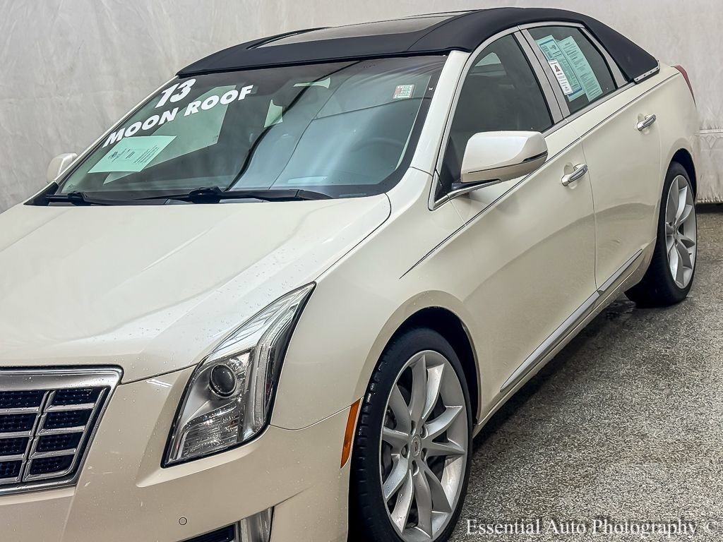 Used 2013 Cadillac XTS Premium AWD/4WD image 4