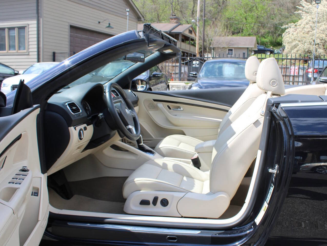 Used 2013 Volkswagen Eos Lux image 15