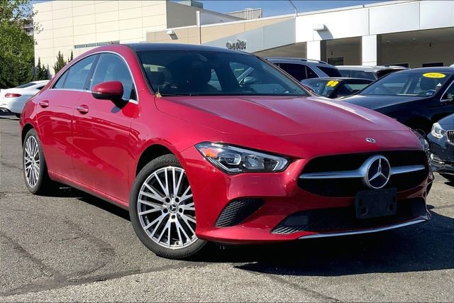 Used 2022 Mercedes-Benz CLA 250 4MATIC image 1