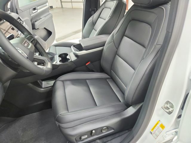 New 2026 GMC Terrain Elevation w/ Elevation Premium Package image 19