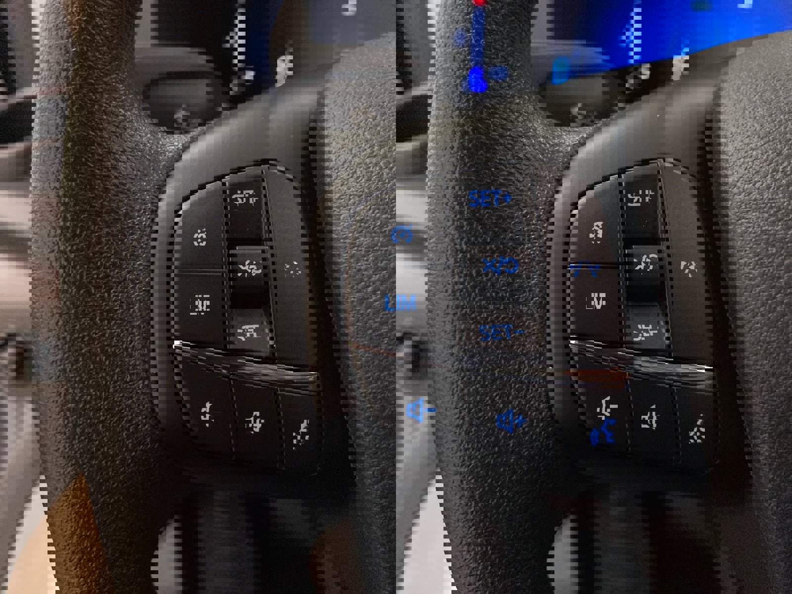 New 2026 Ford Transit 250 148 Medium Roof Extended AWD image 17