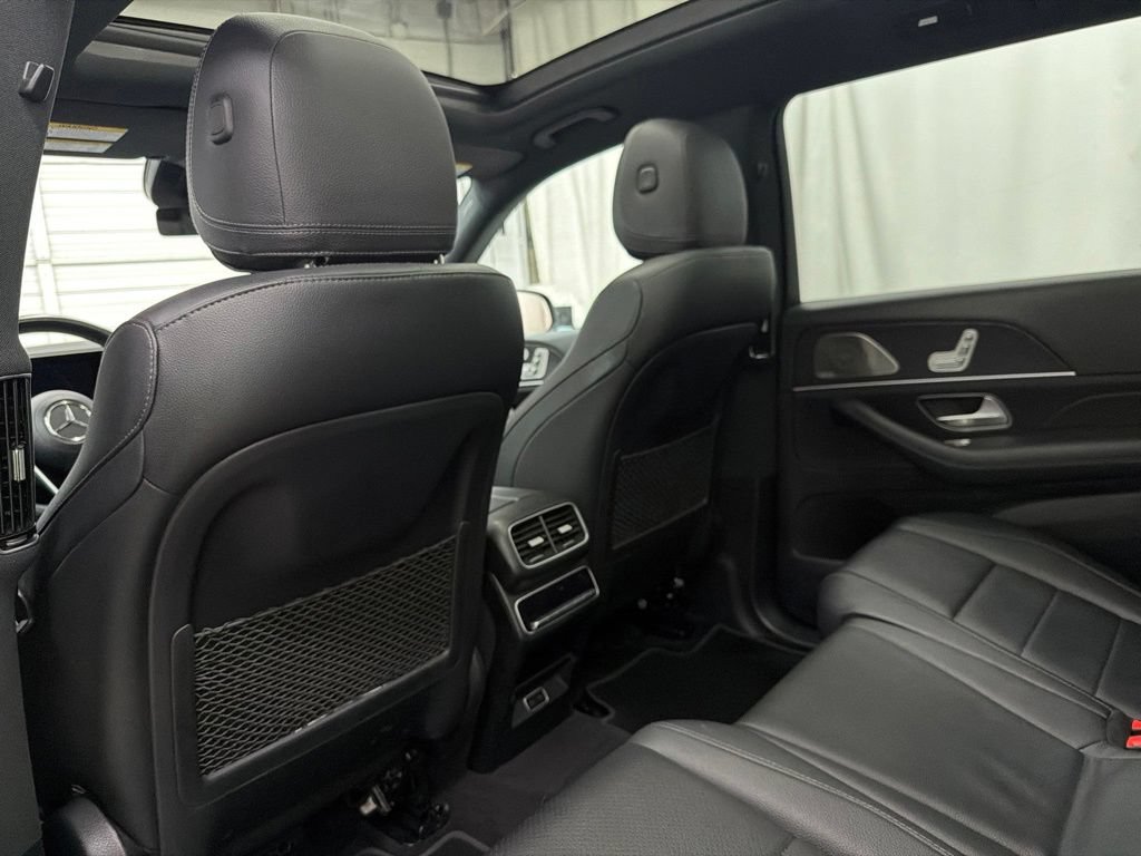 Used 2024 Mercedes-Benz GLS 450 4MATIC image 22