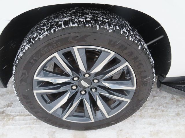 Used 2022 Cadillac Escalade ESV Sport w/ Touring Package image 17