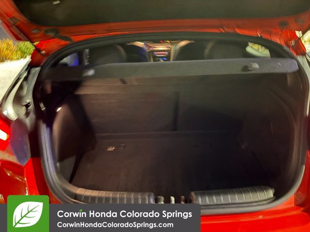 Used 2019 Hyundai Veloster Turbo FWD image 17