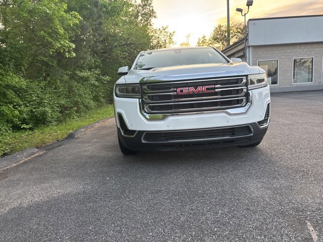 Used 2022 GMC Acadia SLE w/ Driver Convenience Package image 10