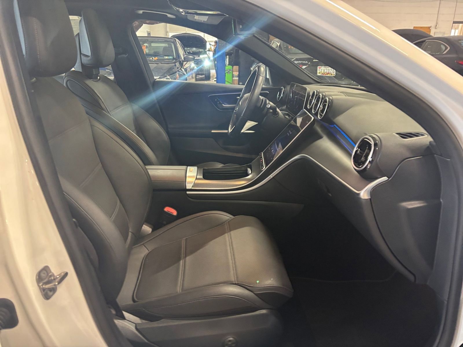 Used 2024 Mercedes-Benz C 300 Sedan image 27