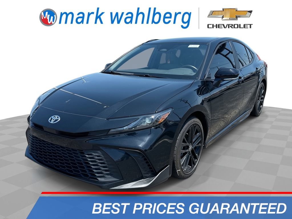 Used 2025 Toyota Camry SE w/ Convenience Package