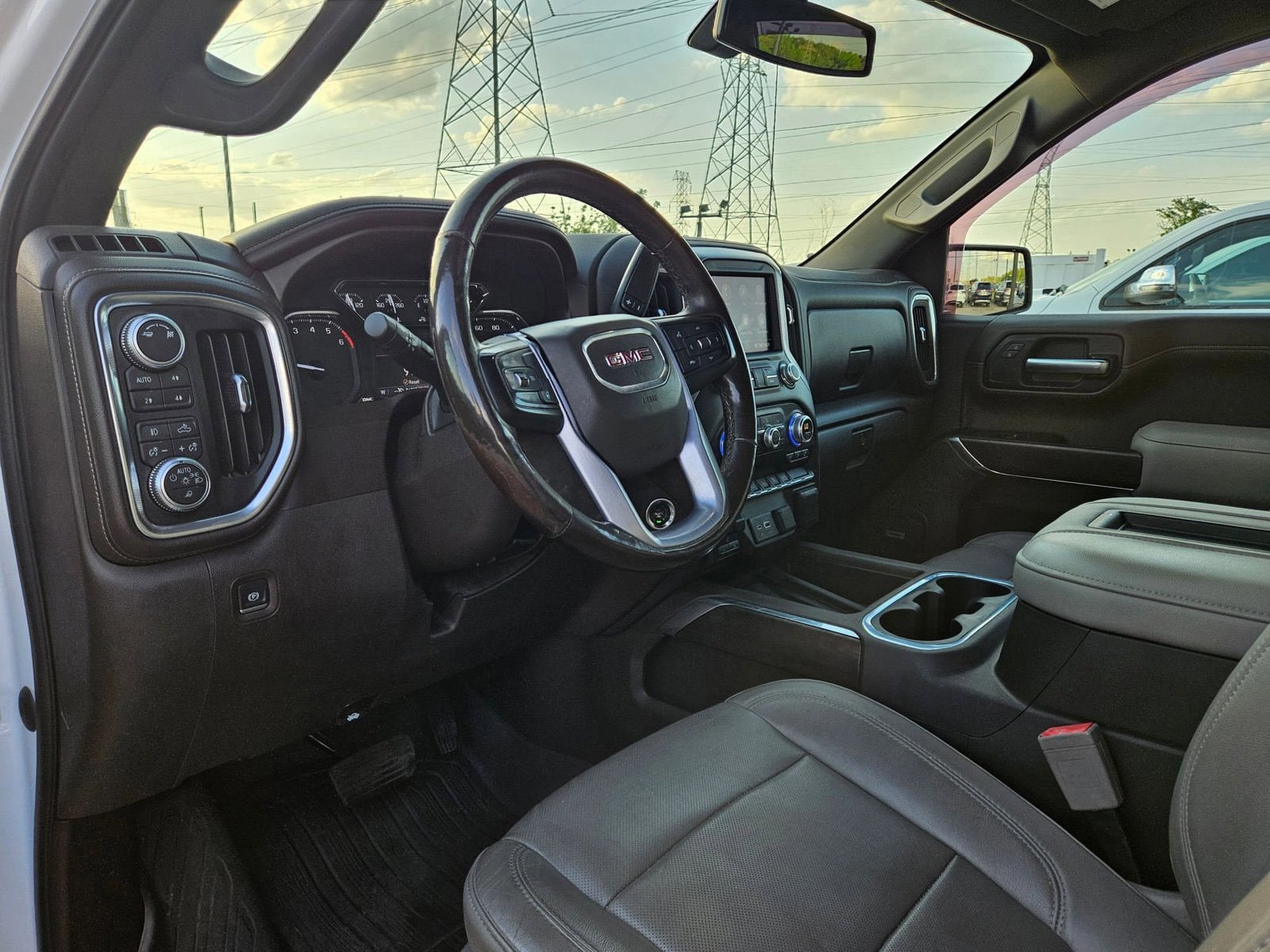 Used 2019 GMC Sierra 1500 SLT w/ SLT Premium Package AWD/4WD image 9