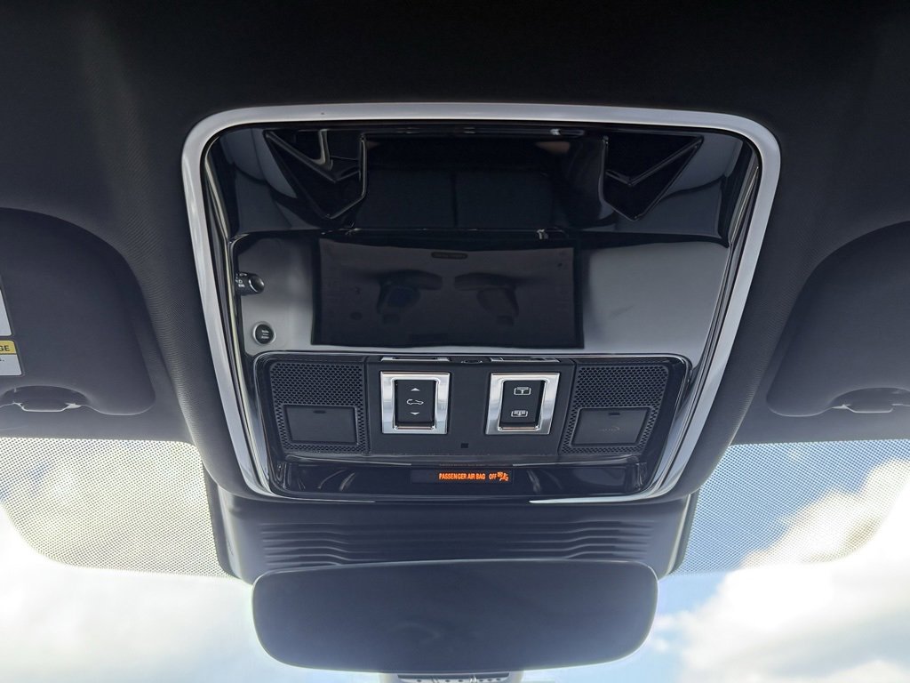 New 2026 Land Rover Range Rover Velar Dynamic SE image 27