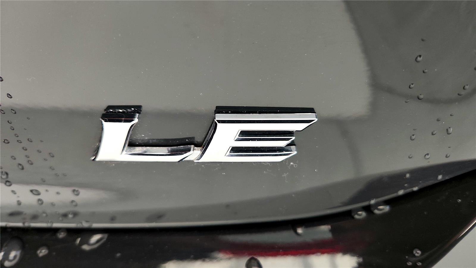 Used 2025 Toyota Camry LE image 14