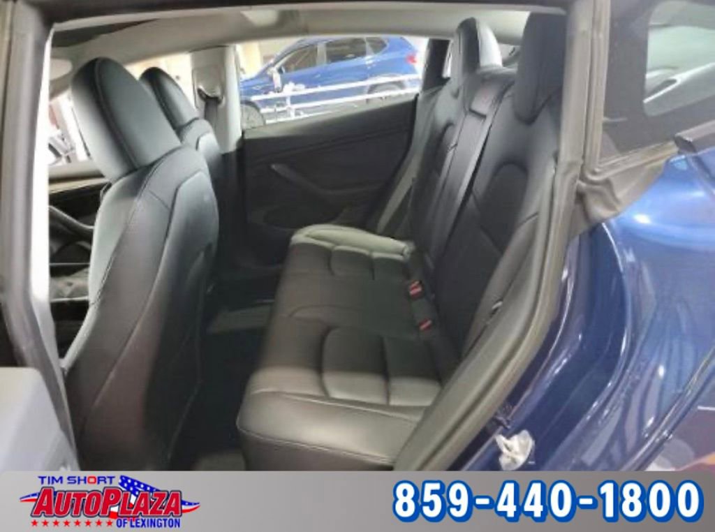 Used 2023 Tesla Model 3 Standard Range image 10