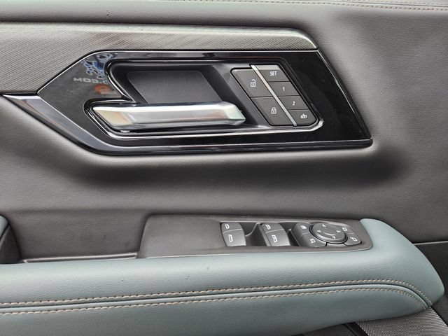 New 2026 GMC Yukon AT4 w/ AT4 Premium Plus Package AWD/4WD image 29