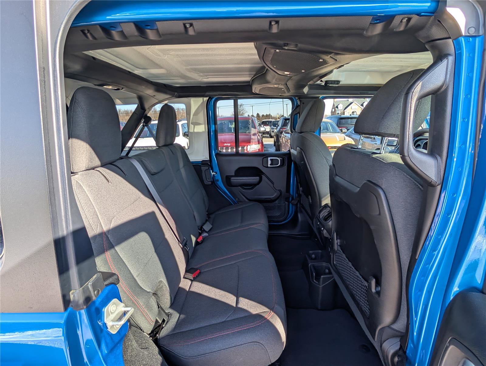 Used 2024 Jeep Wrangler Unlimited Rubicon image 13