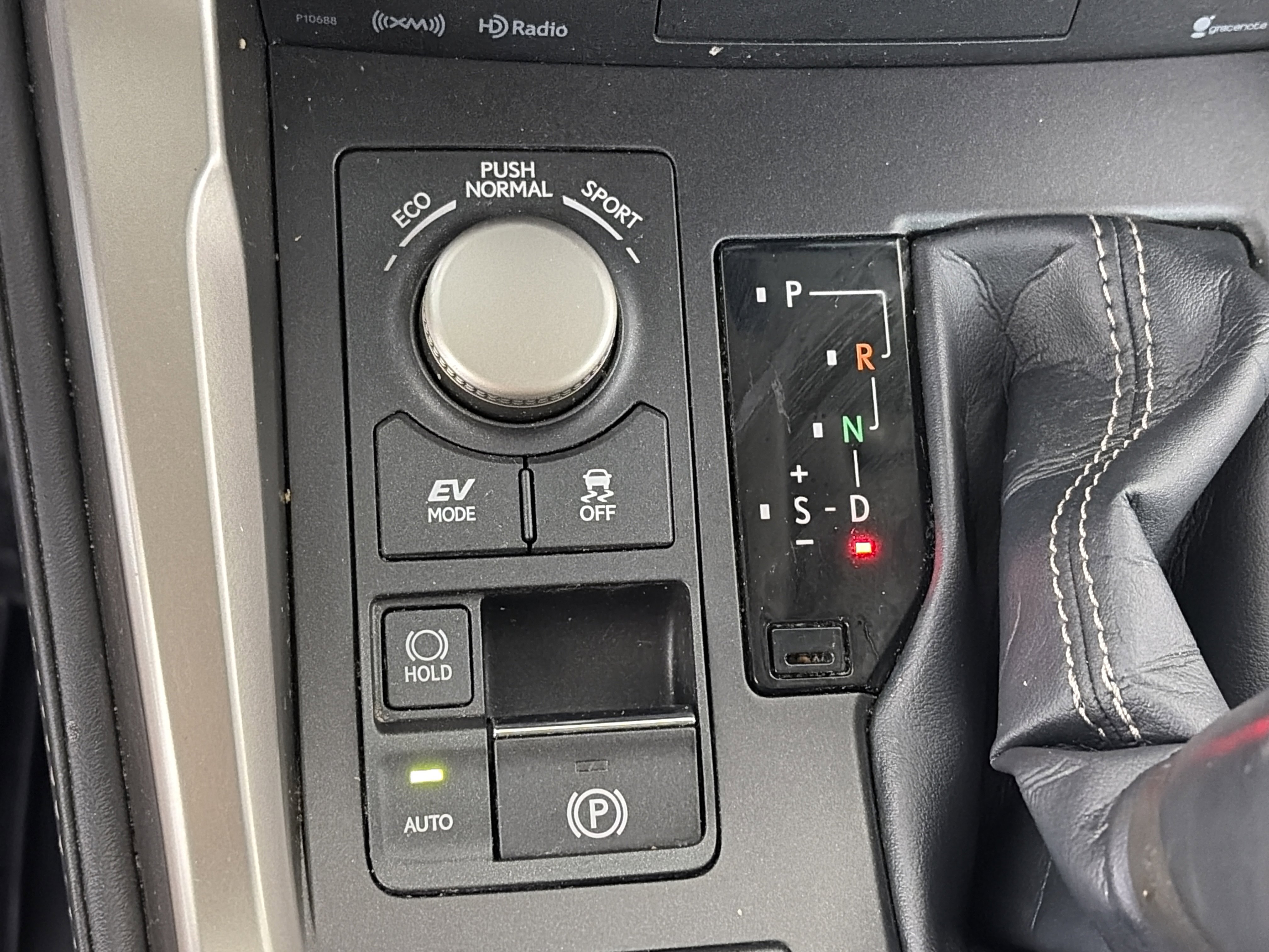 Used 2017 Lexus NX 300h AWD w/ Premium Package image 27
