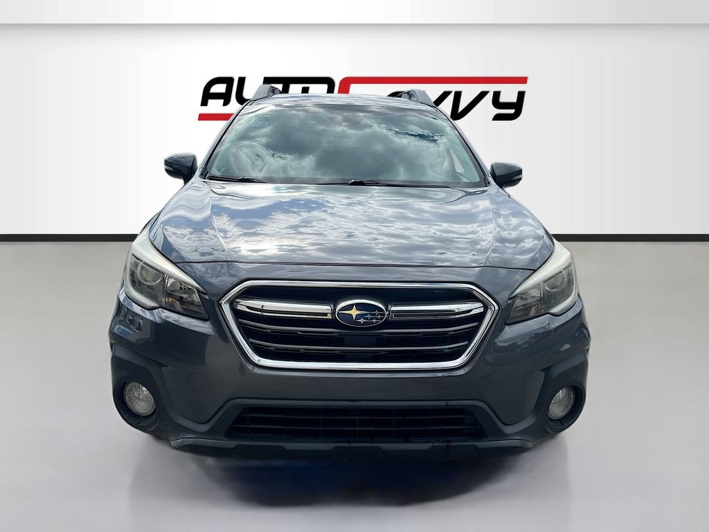 Used 2018 Subaru Outback 2.5i Premium AWD/4WD image 2