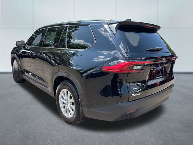 Used 2024 Toyota Grand Highlander AWD image 2