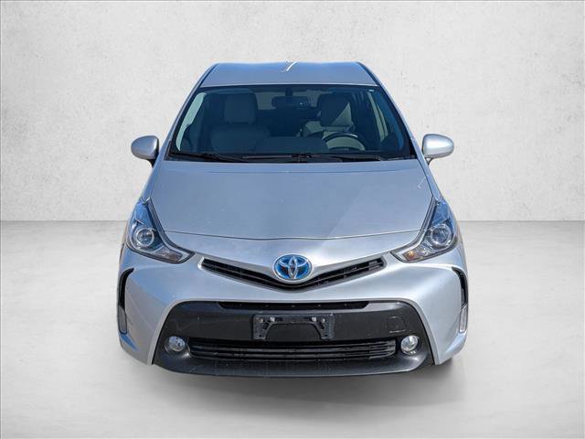 Used 2017 Toyota Prius V Five image 2
