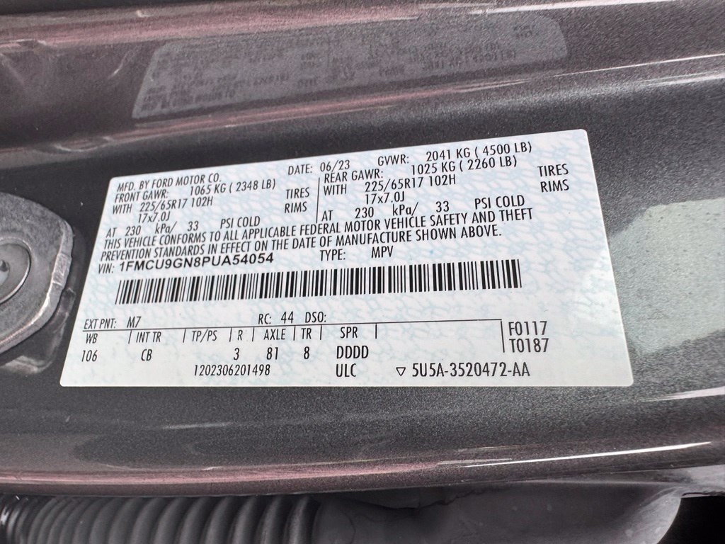 Certified 2023 Ford Escape Active AWD/4WD image 39