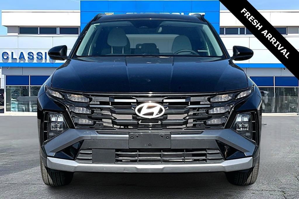 Used 2025 Hyundai Tucson SEL image 2