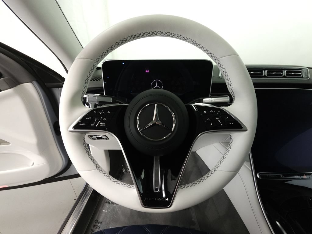 Used 2024 Mercedes-Benz Maybach S 680 4MATIC image 12