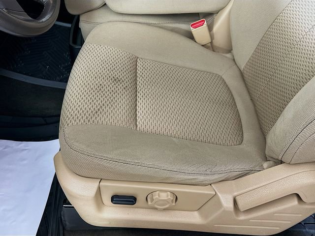 Used 2012 Ford F150 XLT w/ XLT Chrome Pkg image 19