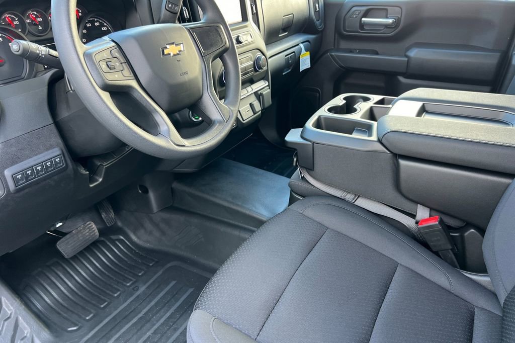 Used 2024 Chevrolet Silverado 2500 W/T w/ WT Convenience Package AWD/4WD image 7