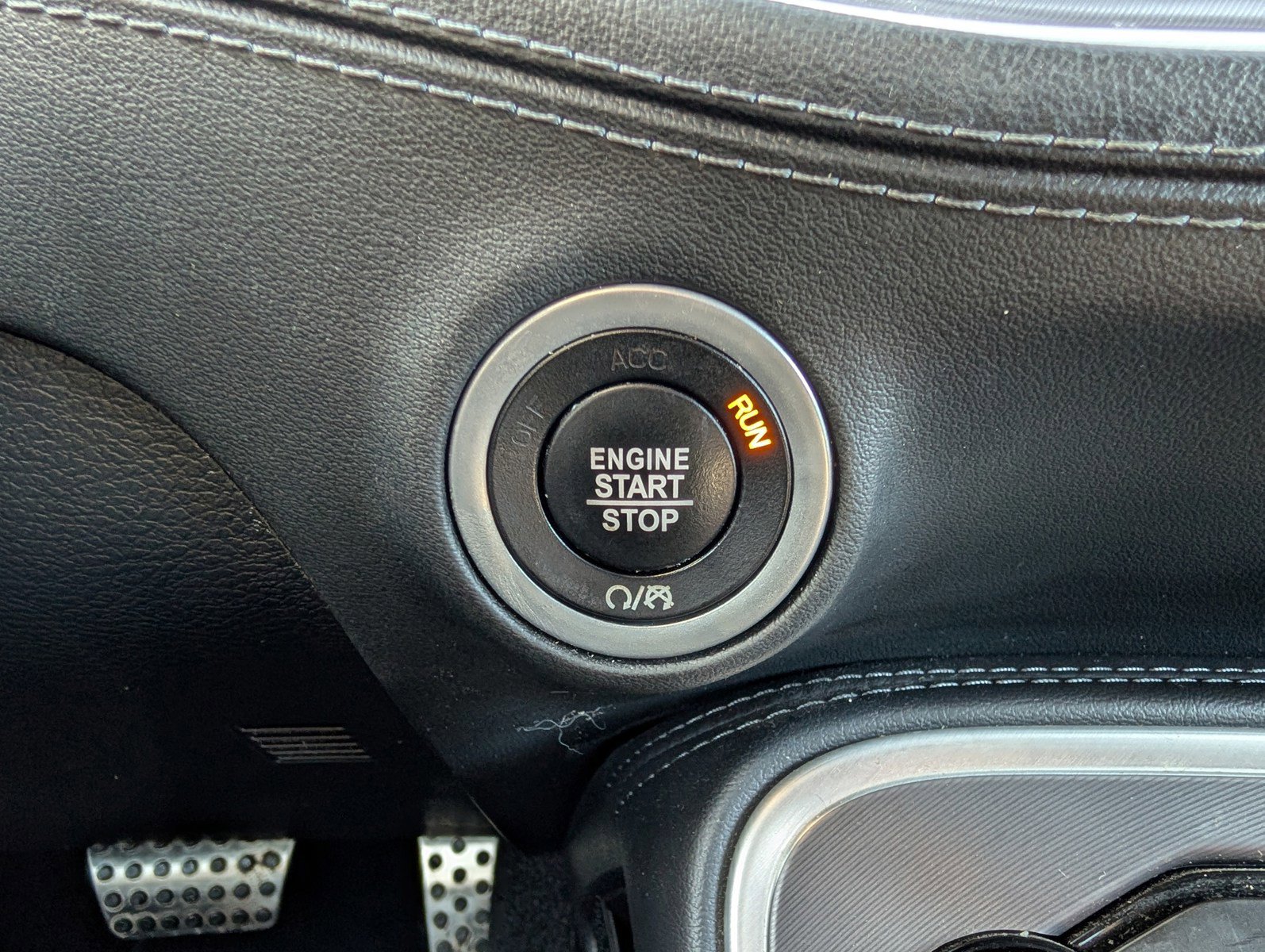 Used 2021 Dodge Challenger GT w/ Plus Package image 28