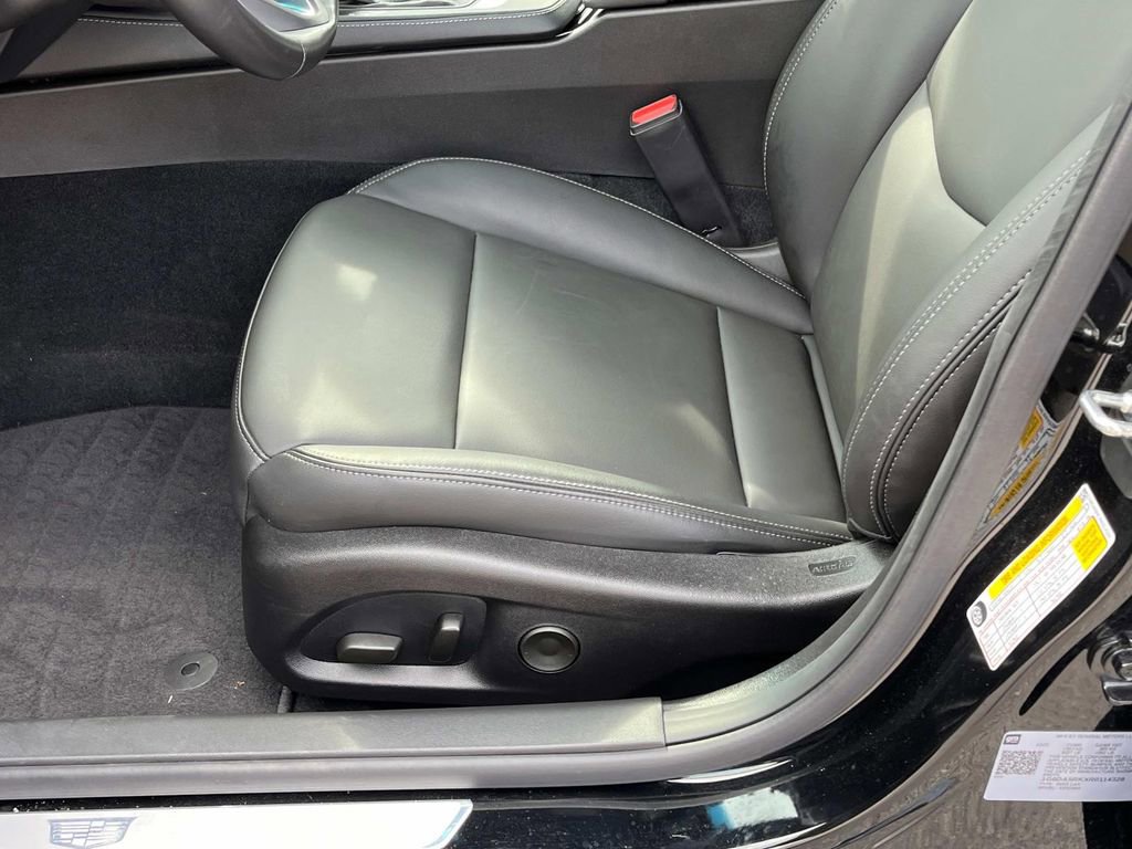 Used 2024 Cadillac CT4 Luxury image 29