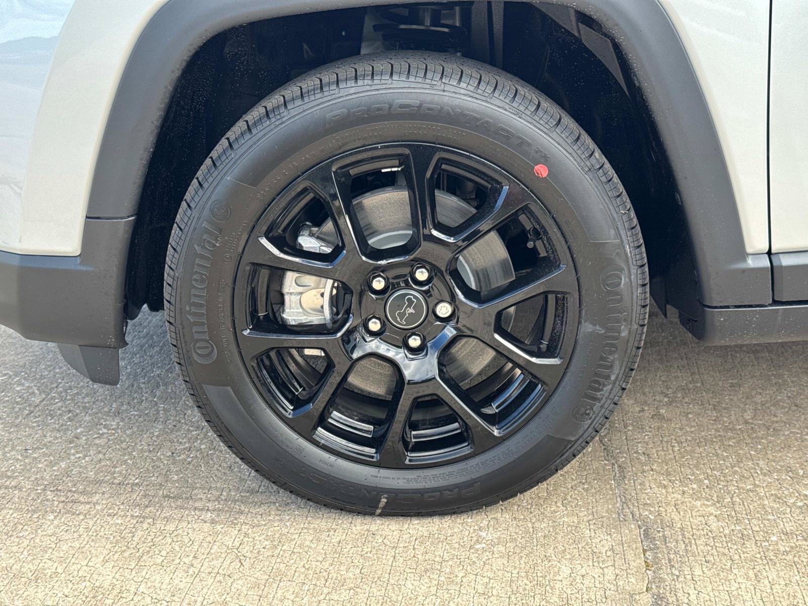 New 2026 Jeep Compass Latitude AWD/4WD image 10