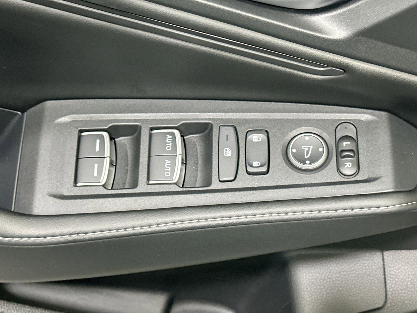 Used 2024 Honda Accord Sport image 16