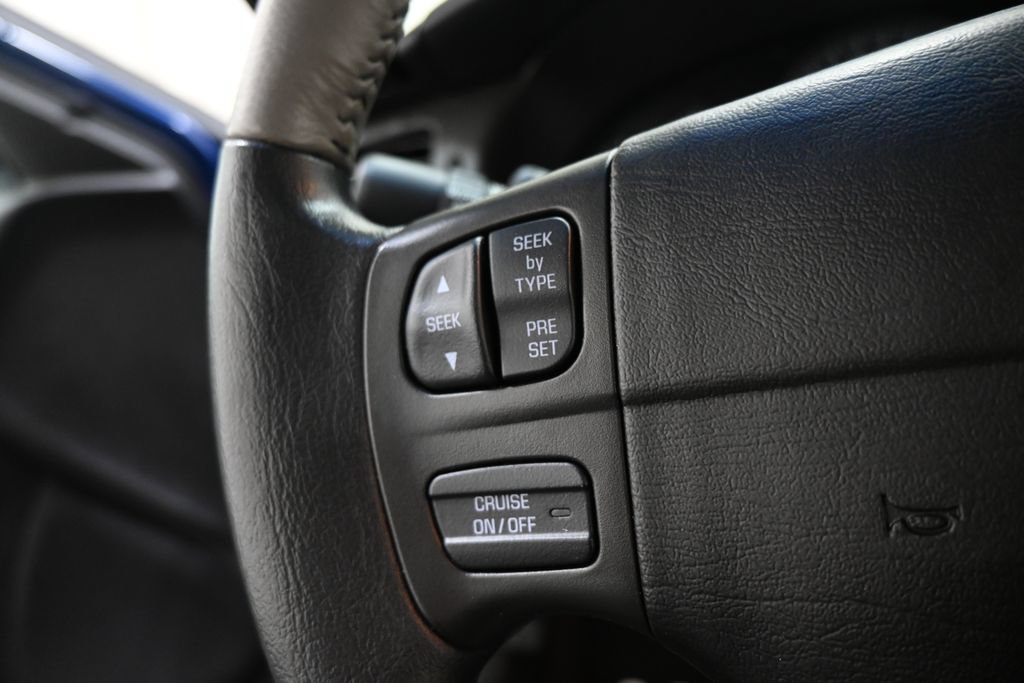 Used 2003 Chevrolet Monte Carlo SS FWD image 15