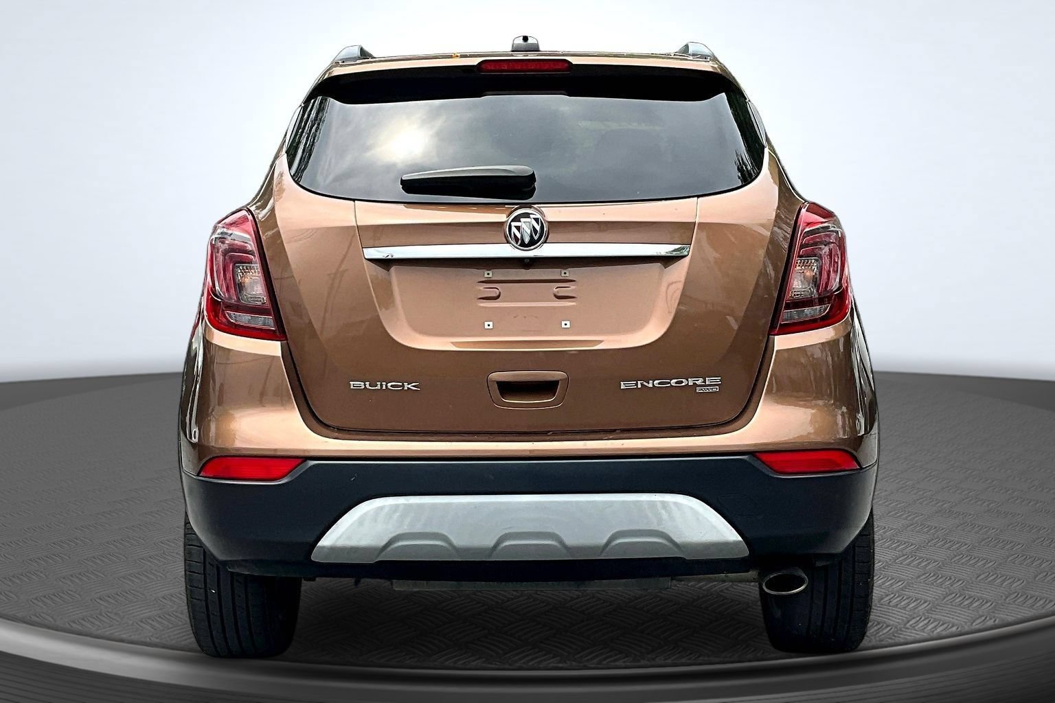 Used 2017 Buick Encore Preferred AWD/4WD image 4