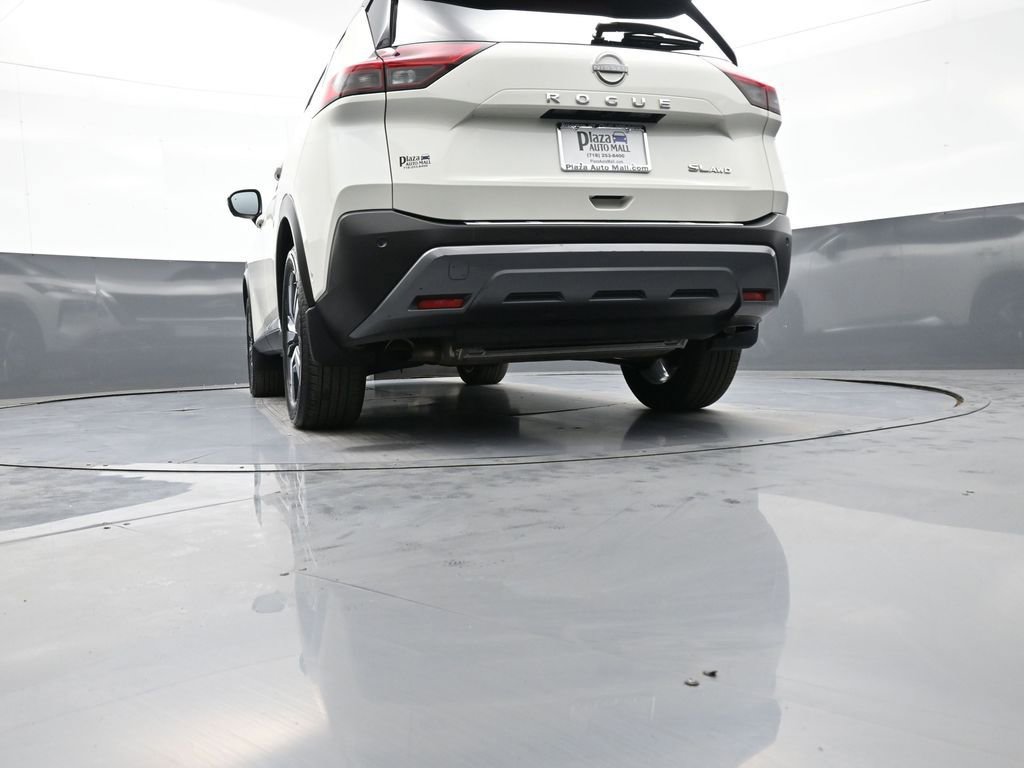Used 2023 Nissan Rogue SL w/ SL Premium Package image 31