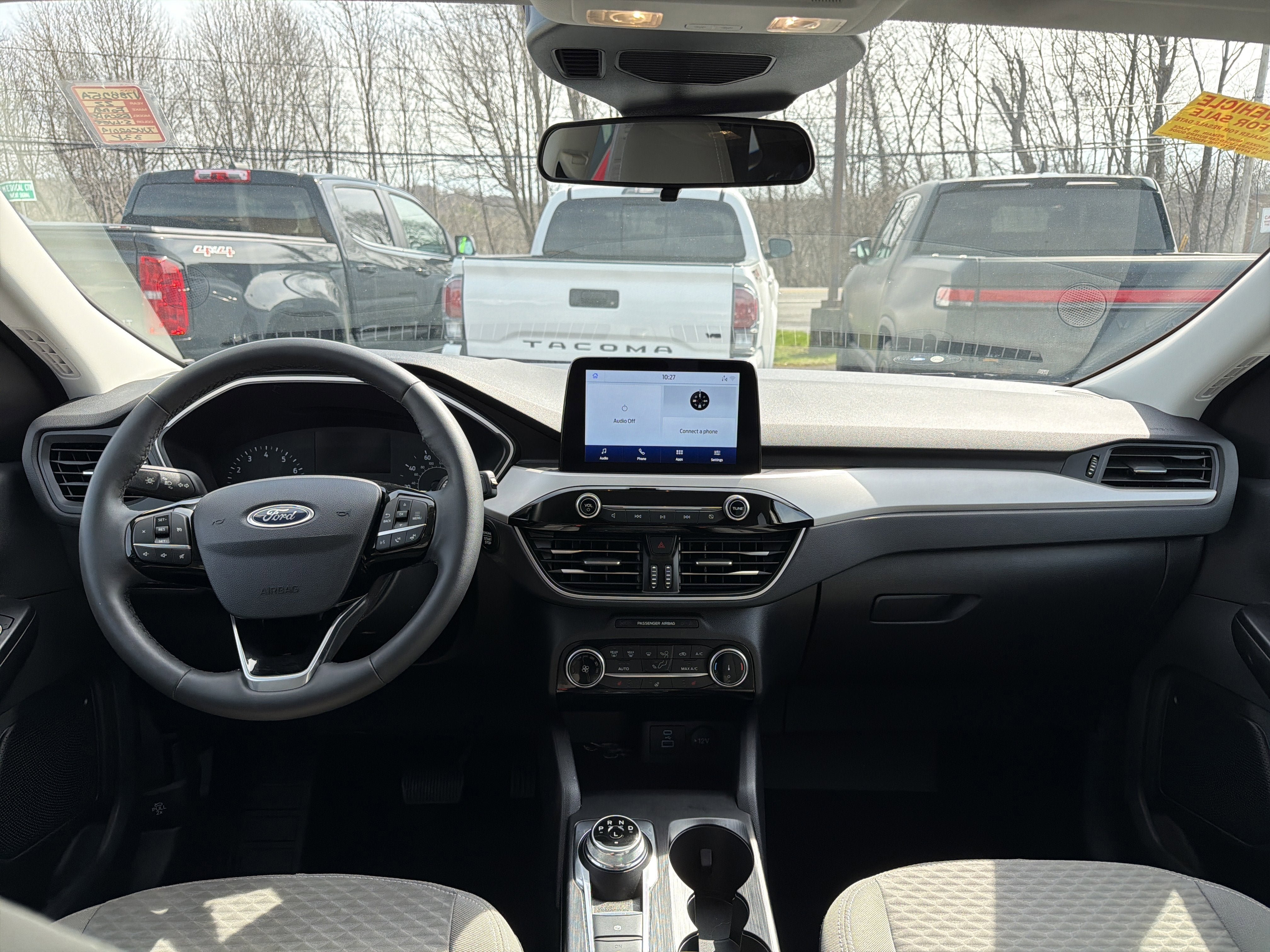 Used 2022 Ford Escape SE w/ Cold Weather Package image 11