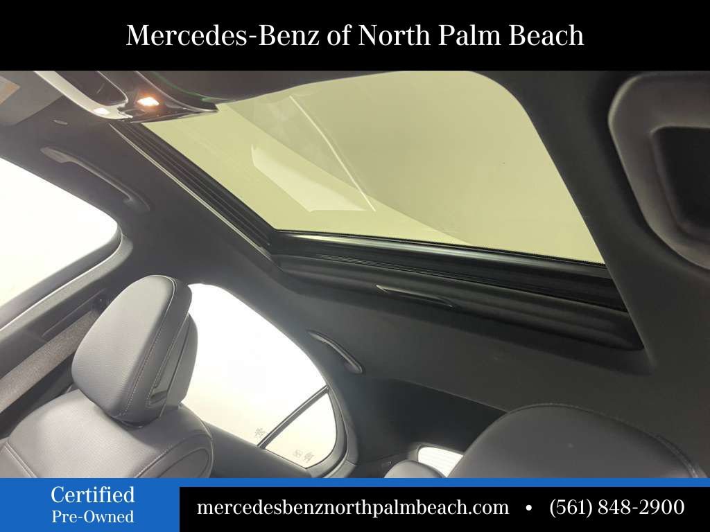 Certified 2025 Mercedes-Benz C 300 Sedan image 11