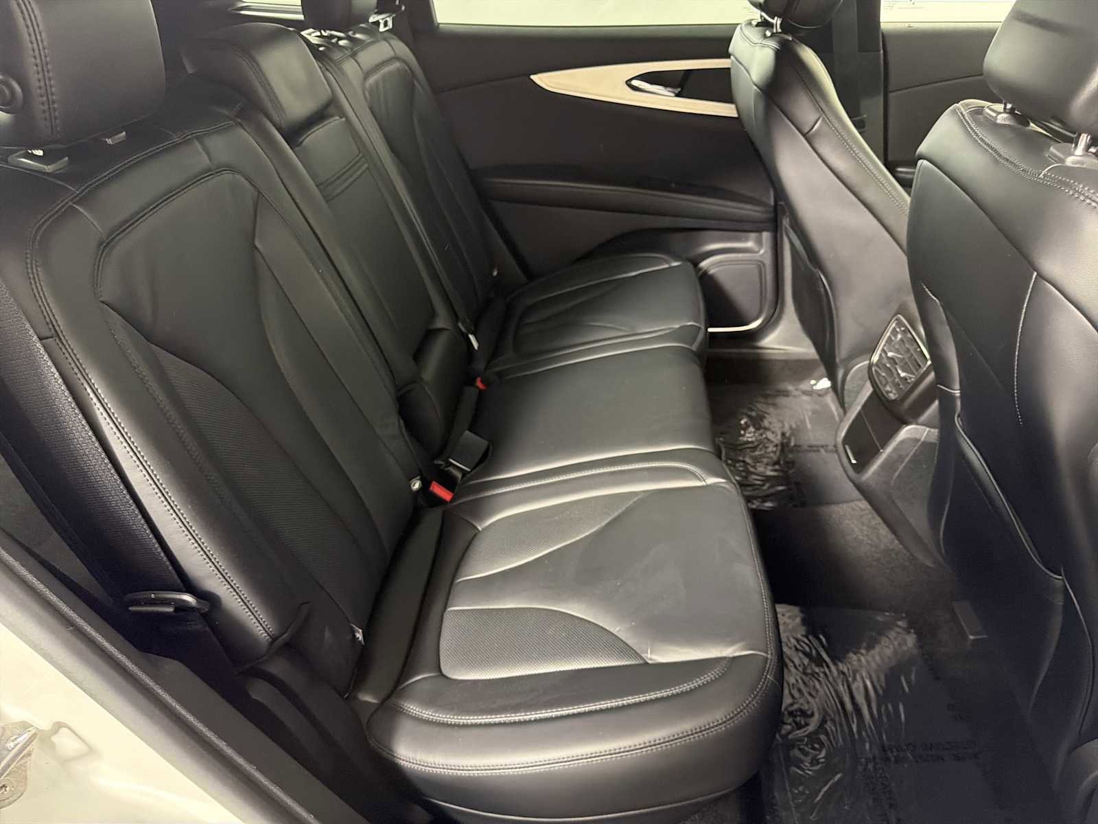 Used 2020 Lincoln Nautilus FWD w/ Equipment Group 101A image 15