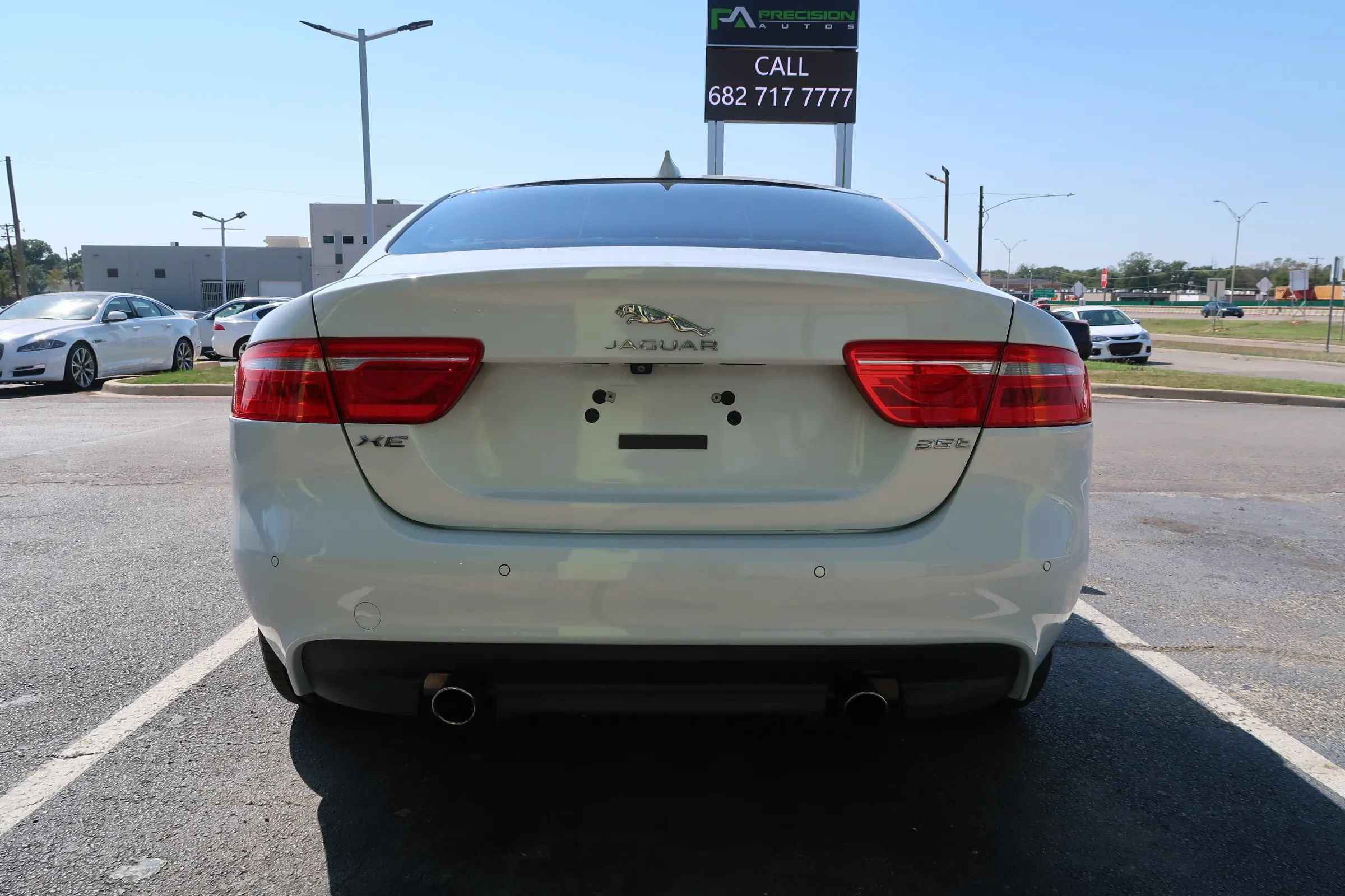Used 2017 Jaguar XE First Edition RWD image 8