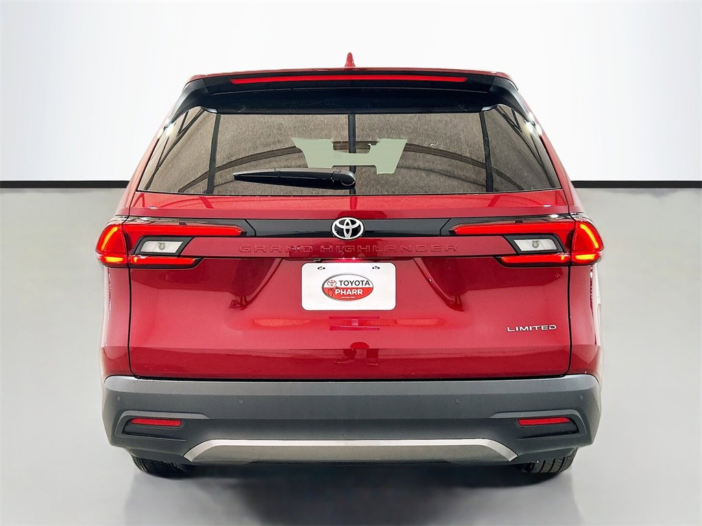 New 2026 Toyota Grand Highlander Limited image 5