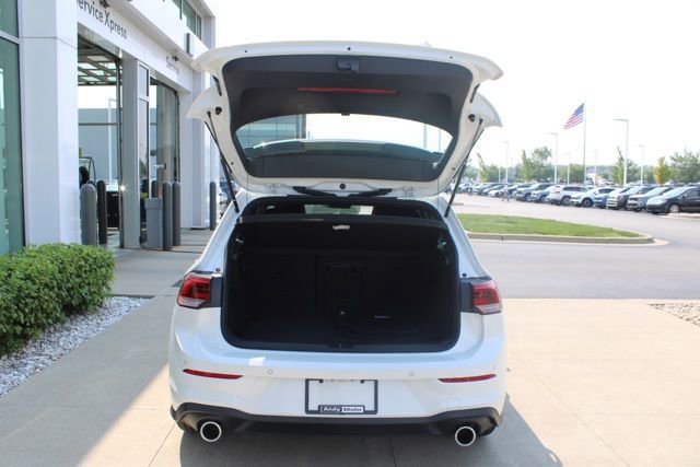 New 2025 Volkswagen GTI SE image 5