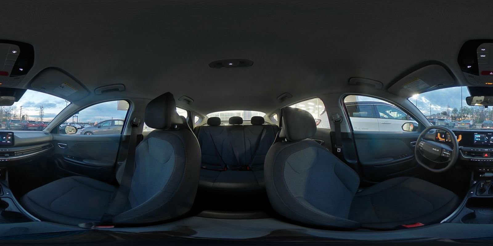 Used 2025 Kia K4 FWD image 41