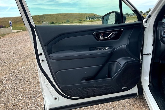 Used 2025 Subaru Forester Limited image 20