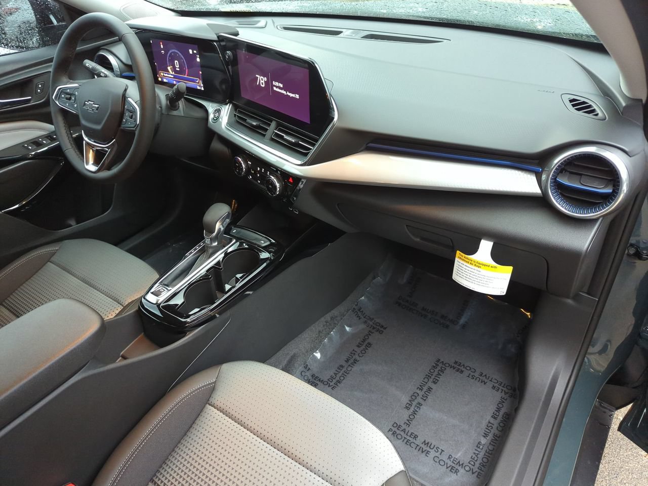 New 2026 Chevrolet Trax LT w/ Driver Confidence Package FWD image 25