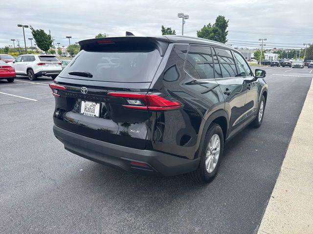 Certified 2024 Toyota Grand Highlander AWD image 5