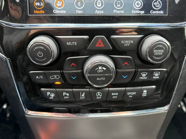 Used 2021 Jeep Grand Cherokee Limited image 25