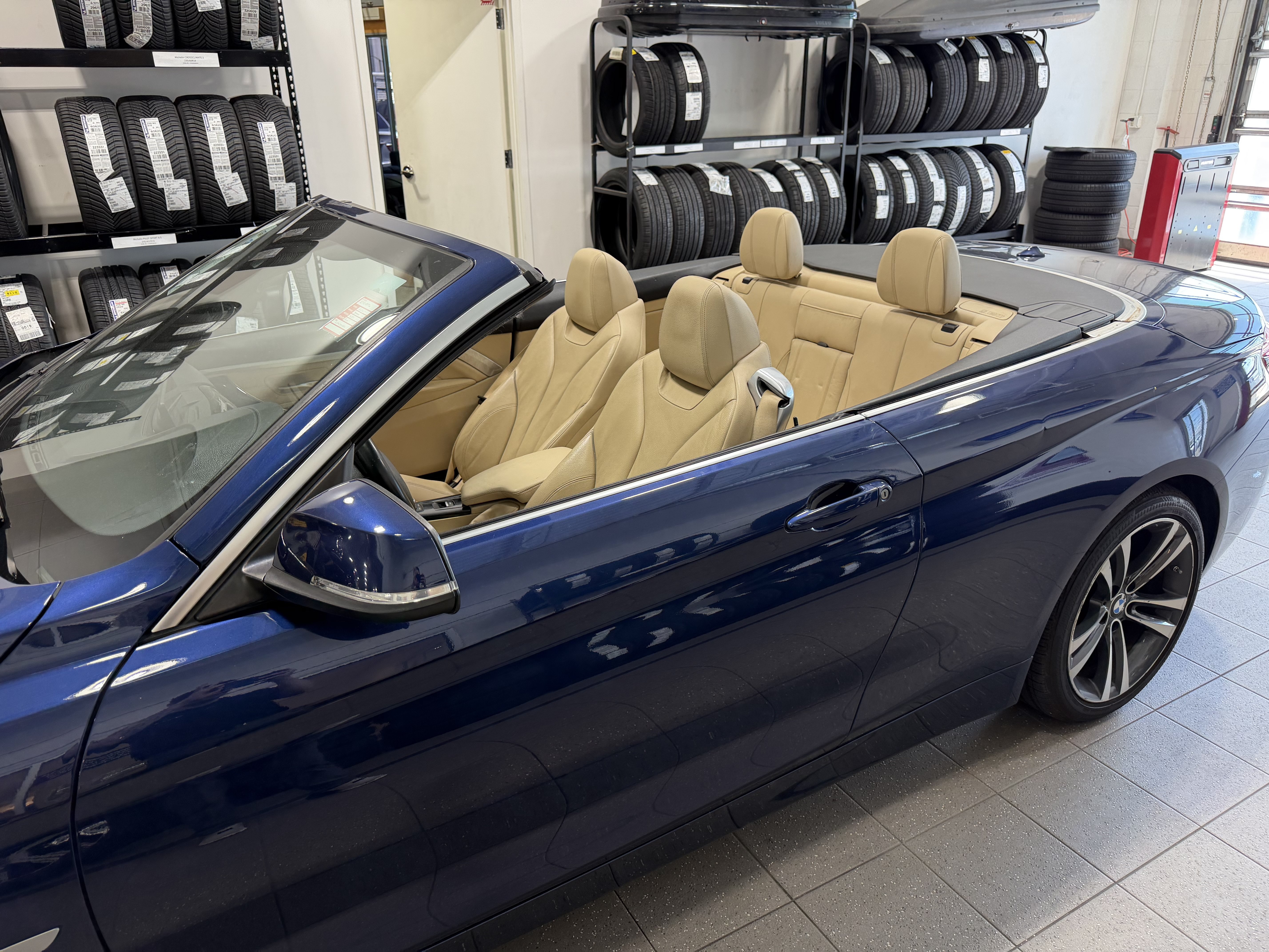 Used 2020 BMW 430i Convertible w/ Convenience Package RWD image 28