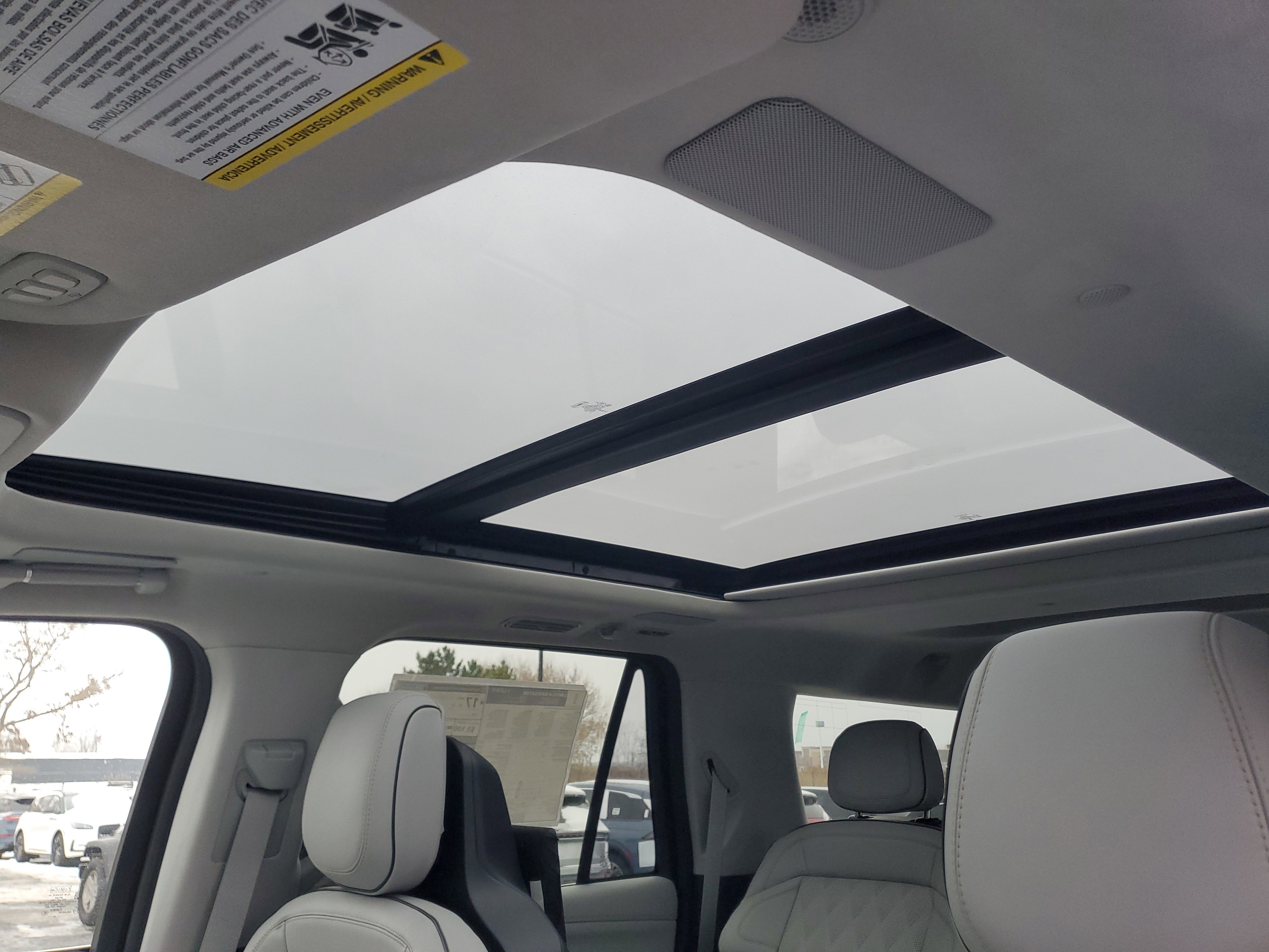 New 2025 Lincoln Navigator L Black Label image 11