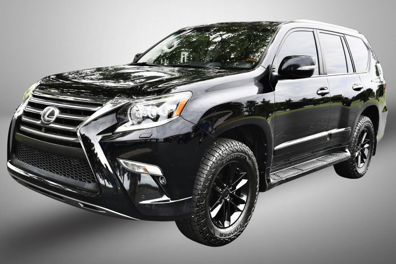 Used 2016 Lexus GX 460 Luxury AWD/4WD image 3